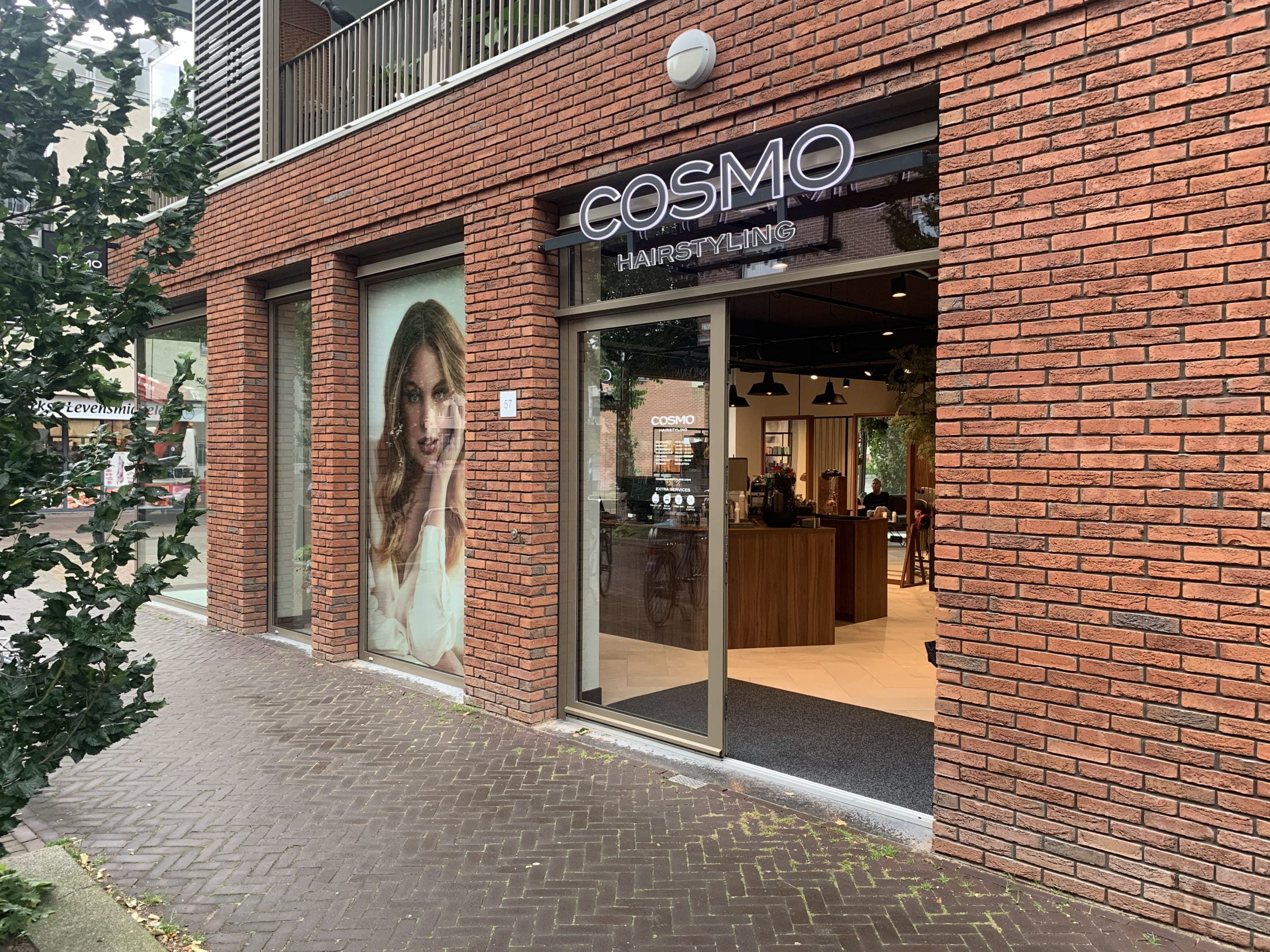 Cosmo Hairstyling Zeist Lixero