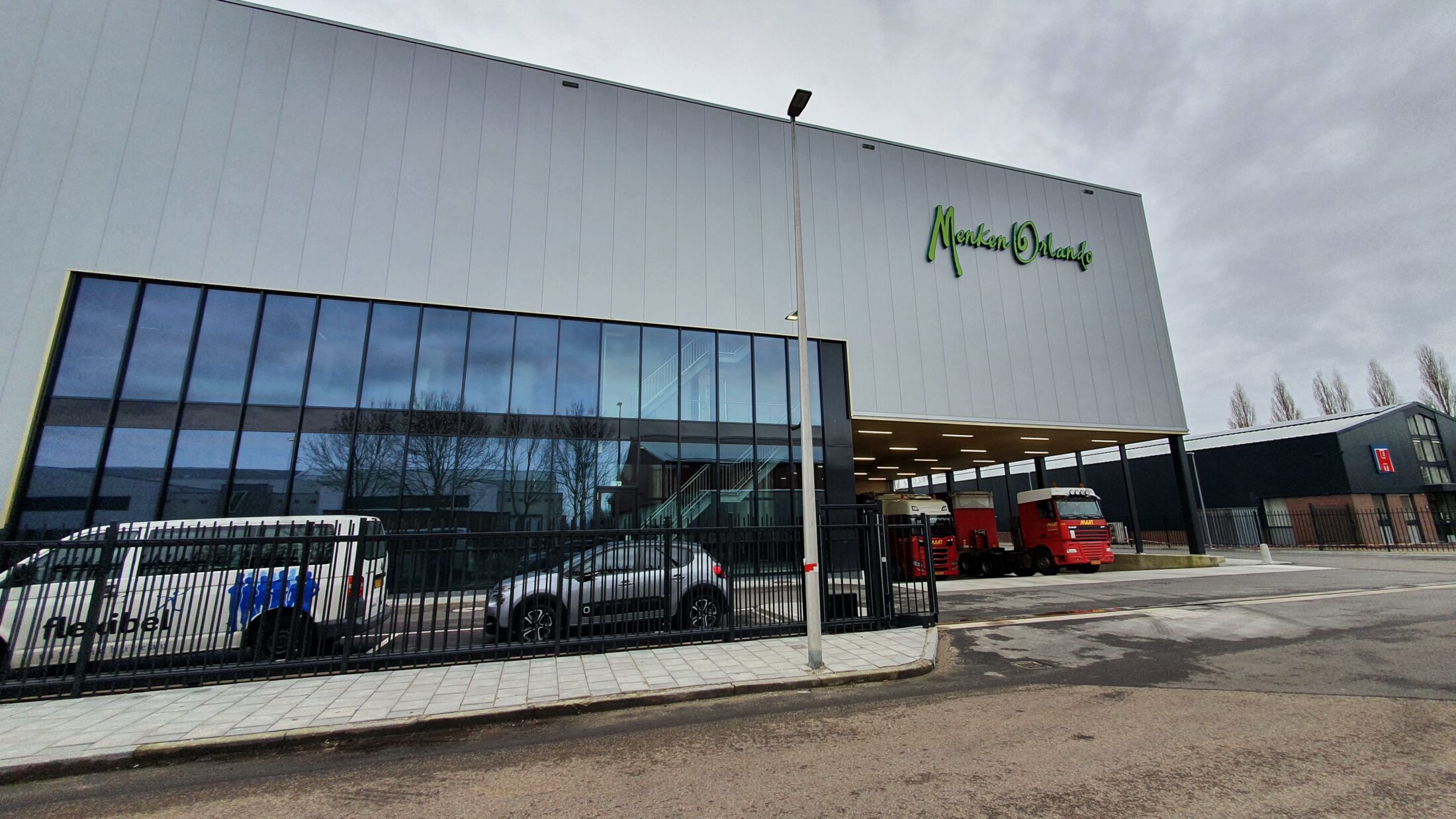 Bâtiment Menken Orlando Lixero