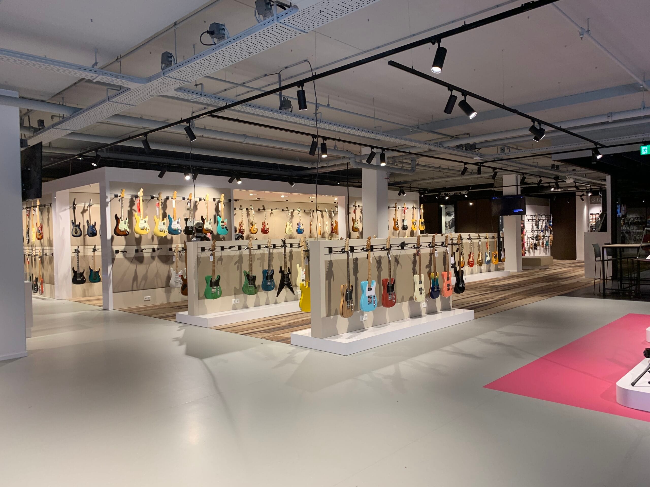 Bax Music Amsterdam Lixero winkelverlichting